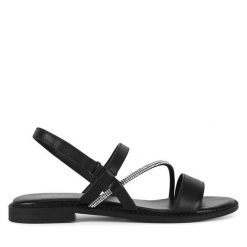 Sandały Lasocki. Czarne sandały damskie Lasocki, bez wzorów, bez obcasa, na płaskiej podeszwie. Za 129.99 zł.