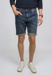 Męskie szorty Mustang Style Chicago Shorts Z Denim Blue 1016977 5000 883. Niebieskie szorty męskie Mustang, z denimu, bez kołnierzyka. Za 149.99 zł.