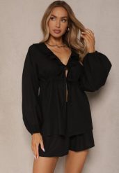 Czarny Komplet z Lnem Szorty i Bluzka z Wiązaniem i Falbanką Mirovenia. Czarne szorty damskie Renee, z aplikacjami, eleganckie. Za 139.99 zł.