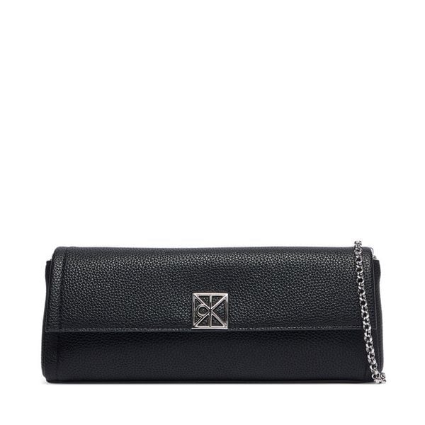Torebka Calvin Klein. Czarne torebki wieczorowe CALVIN KLEIN, bez wzorów, wizytowe, bez kołnierzyka, bez ramiączek. Za 489.99 zł.