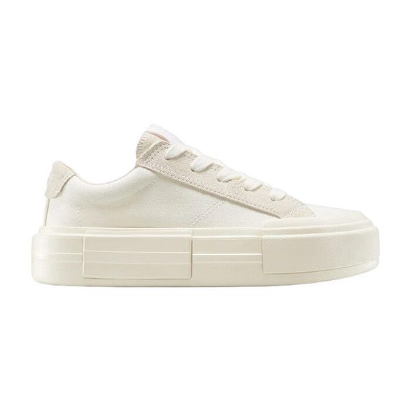 Buty sportowe Converse Ctas Cruise Ox Nu. Białe buty sportowe na co dzień damskie Converse, z materiału, bez zapięcia. Za 490.00 zł.