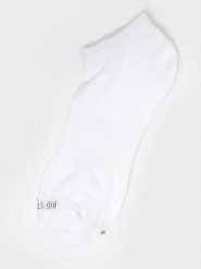 BIG STAR Skarpety w kolorze białym rozmiar: 39-42. Białe skarpetki męskie Big Star, bez wzorów, ze splotem. Za 19.99 zł.