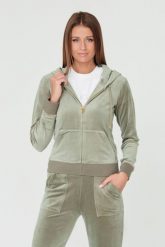JUICY COUTURE Zielona bluza Robertson. Zielone bluzy z kapturem damskie Juicy Couture, s, z weluru. W wyprzedaży za 299.99 zł.