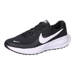 Buty do biegania męskie Nike Revolution 8. Białe obuwie do biegania damskie Nike, nike revolution. Za 451.00 zł.