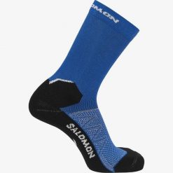 Skarpety turystyczne do wędrówek Salomon Speedcross Crew. Niebieskie skarpetki damskie Salomon, bez wzorów. Za 79.00 zł.