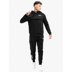 Bluza z kapturem o regularnym kroju Lonsdale Rushen. Białe bluzy z kapturem męskie Lonsdale. Za 338.60 zł.