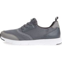 Geox tenisówki męskie Snapish 41 szary. Szare trampki i tenisówki męskie Geox, bez wzorów, bez zapięcia. W wyprzedaży za 325.00 zł.