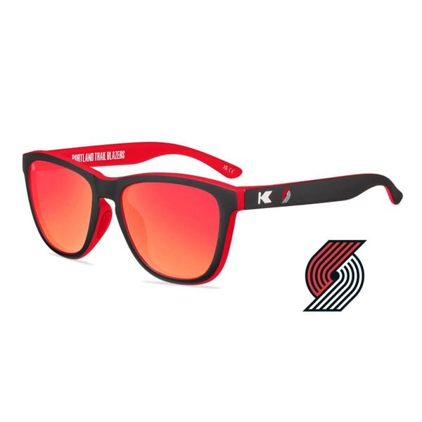 Okulary przeciwsłoneczne dla dorosłych - kategoria 3 z polaryzacją - NBA. Czerwone okulary przeciwsłoneczne damskie KNOCKAROUND. Za 263.00 zł.