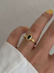 Lodie Silver Pierścionek rozmiar: onesize. Szare pierścionki damskie Lodie Silver, z cyrkonią, z mosiądzu. Za 56.99 zł.