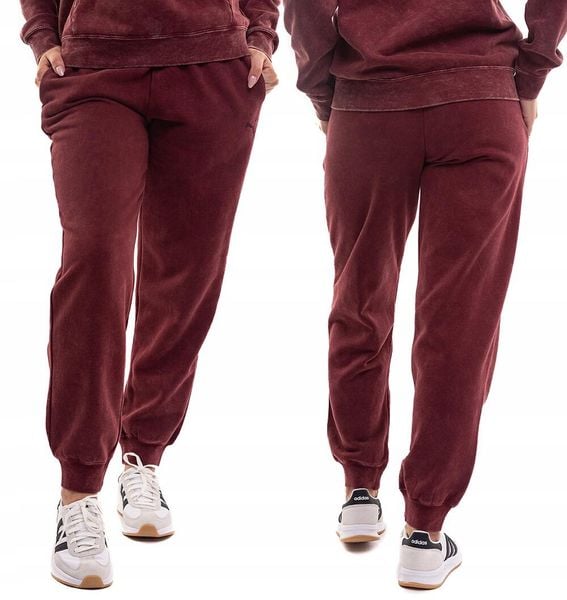 Spodnie damskie Puma ESS Elevated Comfort Wash Sweatpants. Czerwone spodnie sportowe damskie Puma, xl, z bawełny, na fitness i siłownię. Za 182.99 zł.