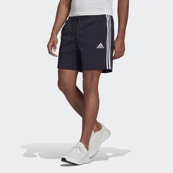 Spodenki męskie adidas M 3S SJ. Białe szorty męskie Adidas, z bawełny, bez kołnierzyka. Za 118.99 zł.