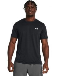 Under Armour Koszulka sportowa "Launch" w kolorze czarnym rozmiar: M. Czarne t-shirty sportowe męskie Under Armour, m, z materiału, bez ramiączek, outdoorowe. Za 91.77 zł.