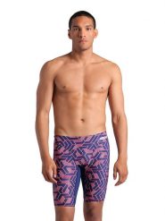 Arena Kąpielówki w kolorze czerwono-granatowym rozmiar: 7. Czerwone kąpielówki męskie Arena, bez wzorów, z materiału. Za 91.56 zł.