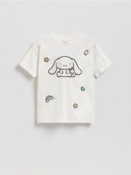 T-shirt Cinnamoroll - złamana biel. Koszulki dziewczęce Reserved, bez wzorów, z bawełny, bez ramiączek. Za 45.99 zł.