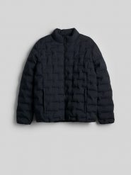 4F Kurtka z wypełnieniem syntetycznym męska - czarna M. Czarne kurtki treningowe męskie 4f, m, bez wzorów, z materiału. Za 349.99 zł.