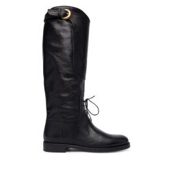 Oficerki Weekend Max Mara. Czarne kozaki damskie Weekend Max Mara, bez obcasa, na płaskiej podeszwie. Za 2,429.00 zł.