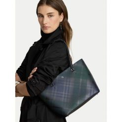 Torebka LAUREN RALPH LAUREN. Czarne torebki klasyczne damskie Lauren Ralph Lauren, bez wzorów, bez dodatków. Za 1,299.00 zł.