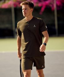 Koszulka Polo Męska Excellence. Zielone koszulki polo męskie NORDICDOTS, m, bez wzorów, z materiału, bez ramiączek. Za 275.00 zł.