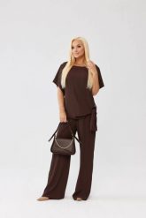 Elegancki komplet Rosa bluzka i spodnie w kolorze gorzkiej czekolady OVERSIZE PLUS SIZE XXL JESIEŃ. Spodnie materiałowe damskie Moda Size Plus Iwanek, bez wzorów, z elastanu, biznesowe, z podwyższonym stanem, plus size. Za 489.90 zł.