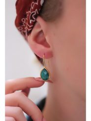 Pierres delicates Pozłacane kolczyki z agatami rozmiar: onesize. Żółte kolczyki damskie Pierres delicates, z agatem, pozłacane, z zapięciem typu bigiel. Za 78.47 zł.