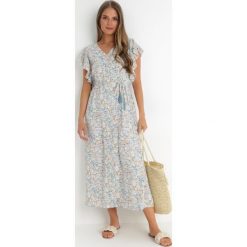 Miętowa Sukienka Lanby. Zielone sukienki damskie Born2be, na imprezę, l, z aplikacjami, eleganckie, bez kołnierzyka, bez ramiączek, maxi. W wyprzedaży za 95.99 zł.
