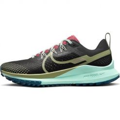 Buty do biegania damskie Nike W React Pegasus Trail 4. Czarne obuwie do biegania damskie Nike. Za 642.00 zł.