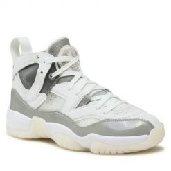 Buty do chodzenia damskie Nike Jumpman Two Trey. Białe buty sportowe na co dzień damskie Nike, bez wzorów, z materiału, do koszykówki. Za 533.00 zł.