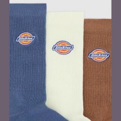 Skarpety Dickies Groove białe. Białe skarpetki męskie Dickies, bez wzorów. Za 114.17 zł.