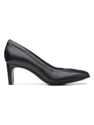 Clarks Skórzane czółenka "Seren" w kolorze czarnym rozmiar: 36. Czarne czółenka damskie Clarks, bez wzorów, bez obcasa. Za 184.46 zł.
