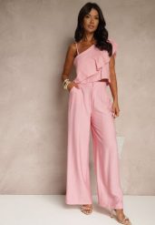 Różowy Komplet z Wiskozą Top z Falbanką na Jedno Ramię i Spodnie Wide Leg Nirellea. Czerwone spodnie materiałowe damskie Renee, bez wzorów, z wiskozy, eleganckie. Za 89.99 zł.