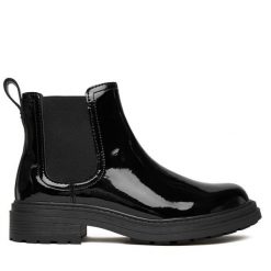 Sztyblety Clarks. Czarne botki damskie Clarks, bez obcasa, na płaskiej podeszwie, bez zapięcia. Za 479.99 zł.
