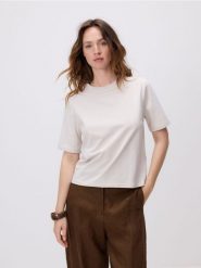 T-shirt z bawełną - beżowy. Brązowe t-shirty damskie Reserved, l, bez wzorów, z bawełny, bez kołnierzyka. Za 59.99 zł.