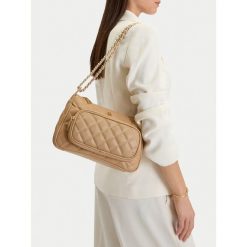 Torebka Badura. Brązowe torebki klasyczne damskie Badura, bez wzorów, bez dodatków. Za 249.99 zł.
