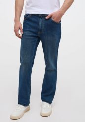 MUSTANG TRAMPER STRAIGHT MĘSKIE SPODNIE JEANSOWE DENIM BLUE 1013718 5000 771. Niebieskie spodnie materiałowe męskie Mustang, bez wzorów, z denimu. Za 219.99 zł.