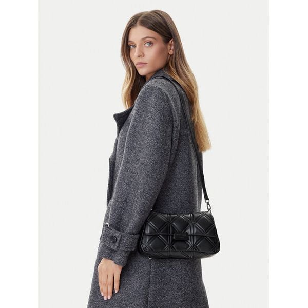 Torebka Emporio Armani. Brązowe listonoszki damskie Emporio Armani, bez wzorów, bez dodatków. Za 869.99 zł.