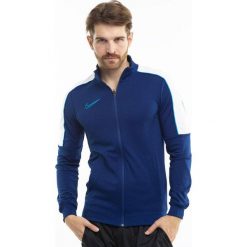 Bluza sportowa męska Nike DF Academy TRK JKT KP FP JB. Niebieskie bluzy bez kaptura męskie Nike, bez wzorów, sportowe, bez kołnierzyka, bez ramiączek. Za 143.00 zł.