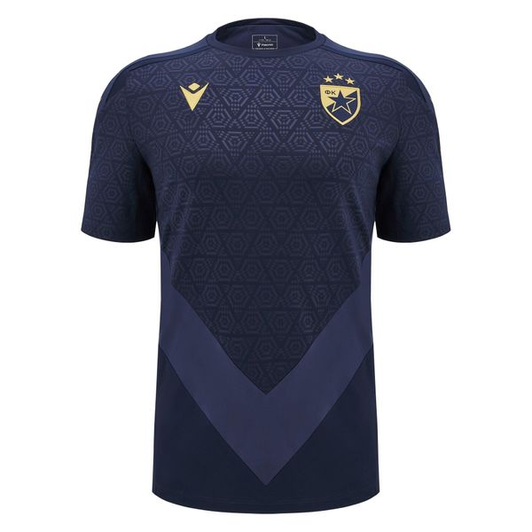 Koszulka Czerwonej Gwiazdy Belgrad Player 2024/25. Niebieskie t-shirty sportowe męskie Macron, bez ramiączek, do piłki nożnej. Za 171.00 zł.