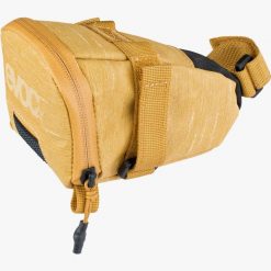 Torba pod siodełko siedzisko rowerowe Evoc Seat Bag Tour 0,7l. Żółte torebki klasyczne damskie EVOC, bez wzorów, z materiału, bez dodatków. Za 85.00 zł.