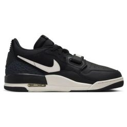 Buty Nike Jordan Legacy 312 Low CD7069-001 czarne. Czarne buty sportowe na co dzień męskie z materiału, bez zapięcia. W wyprzedaży za 948.30 zł.