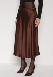 Brązowa Rozkloszowana Midi Spódnica Satynowa Zapinana na Suwak z Gumką w Pasie Williwarne. Brązowe spódniczki damskie Born2be, l, bez wzorów, z satyny, z podwyższonym stanem, midi, rozkloszowane. Za 109.99 zł.