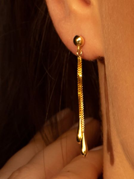 OR ÉCLAT Złote kolczyki-wkrętki "Pluie dorée" rozmiar: onesize. Żółte kolczyki damskie Or Éclat, złote. Za 1,239.99 zł.