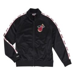 Kurtka z dresu Miami Heat San Antonio. Czarne kurtki męskie Mitchell & Ness, bez wzorów, z dresówki, sportowe, bez kaptura. Za 415.00 zł.