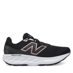 Buty do biegania New Balance. Czarne obuwie do biegania damskie New Balance. Za 329.99 zł.