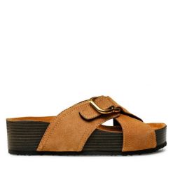 Klapki GINO ROSSI. Brązowe klapki damskie Gino Rossi, bez wzorów, bez obcasa. Za 299.99 zł.