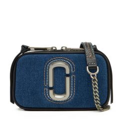 Torebka Marc Jacobs. Niebieskie torebki klasyczne damskie MARC JACOBS, bez wzorów, z denimu, wizytowe, bez kołnierzyka, bez ramiączek. Za 1,079.00 zł.