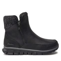 Botki Skechers. Czarne botki damskie Skechers, bez obcasa, na płaskiej podeszwie, bez zapięcia. Za 289.99 zł.