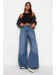 Trendyol Dżinsy - Comfort fit - w kolorze niebieskim rozmiar: 38. Niebieskie jeansy damskie Trendyol, z podwyższonym stanem. Za 118.84 zł.