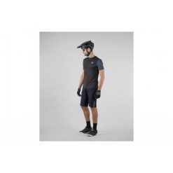 Szorty Kenny Root. Czarne szorty damskie KENNY, bez wzorów. Za 407.00 zł.