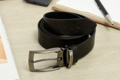 Pasek skórzany męski do spodni szeroki czarny Beltimore A75 : Kolory - czarny, Rozmiar pasków - r.95-110 cm. Czarne paski męskie bez wzorów. Za 76.90 zł.