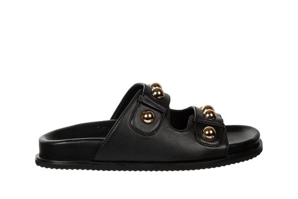 Klapki Gioseppo Wrentham Black 602214, Czarny, Skóra naturalna - 38. Czarne klapki damskie Gioseppo, bez wzorów, ze skóry, bez obcasa. W wyprzedaży za 179.10 zł.